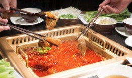 襄阳美食爆料案件最新,揭秘背后真相与风味传奇